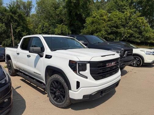 Summit White 2024 GMC Sierra 1500 Pro