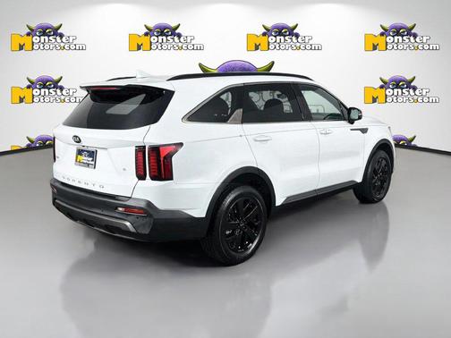 Glacial White Pearl 2021 Kia Sorento S