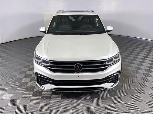 2022 Volkswagen Tiguan 2.0T SEL R-Line