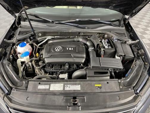 2017 Volkswagen Passat 1.8T SE