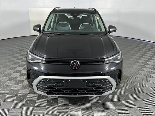 Deep Black Pearl Effect 2025 Volkswagen Taos 1.5T S