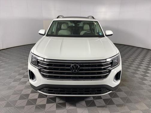 2024 Volkswagen Atlas 2.0T SE w/Technology 4MOTION