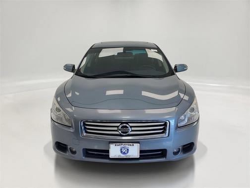 2012 Nissan Maxima SV