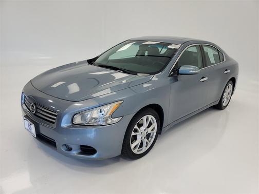 2012 Nissan Maxima SV