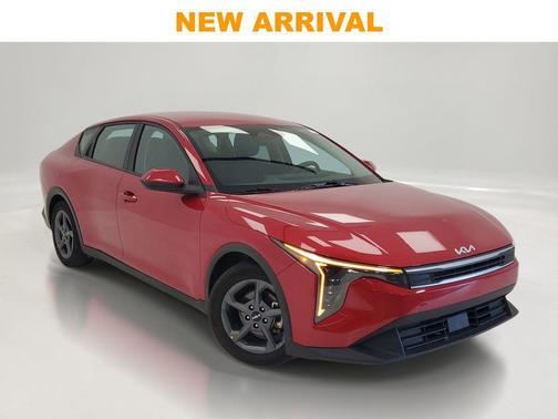 Currant Red 2025 Kia K4 LXS