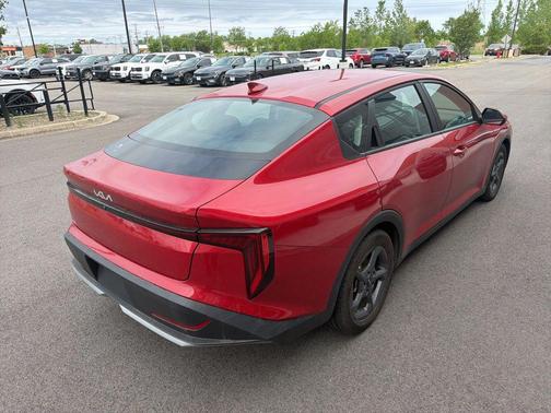 Currant Red 2025 Kia K4 LXS