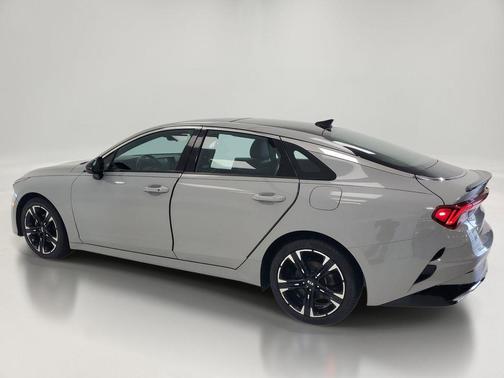 Wolf Gray 2021 Kia K5 GT-Line