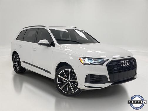 2022 Audi Q7 55 Premium Plus