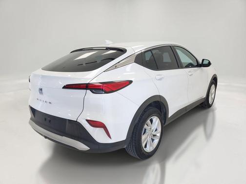 2025 Buick Envista Preferred FWD