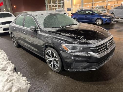 2021 Volkswagen Passat 2.0T SE