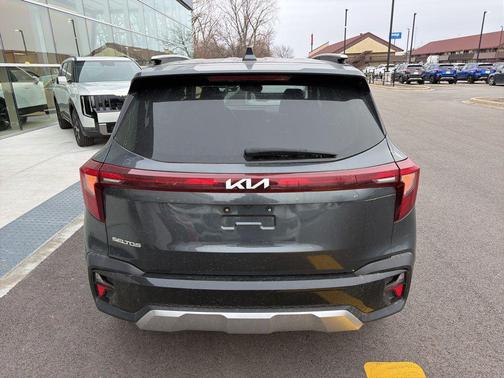 2025 Kia Seltos S
