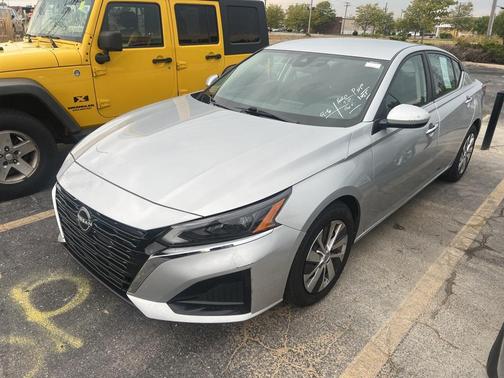 2023 Nissan Altima S FWD