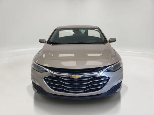 Mineral Gray Metallic 2023 Chevrolet Malibu FWD 1LT