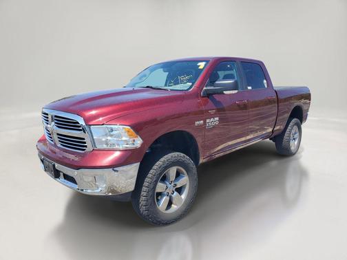 Delmonico Red Pearlcoat 2019 RAM 1500 Big Horn