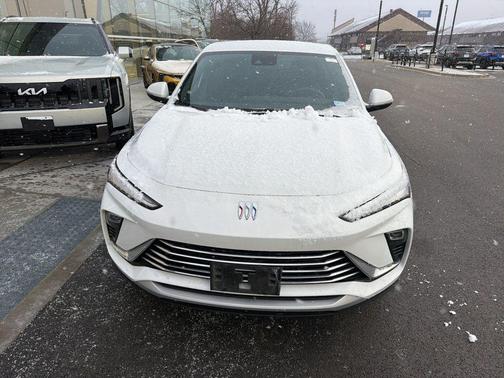 2025 Buick Envista Preferred FWD