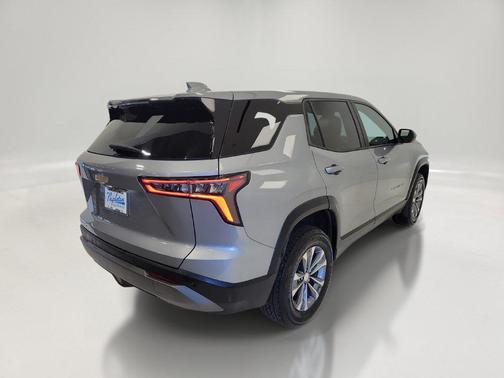 Sterling Gray Metallic 2025 Chevrolet Equinox 1LT