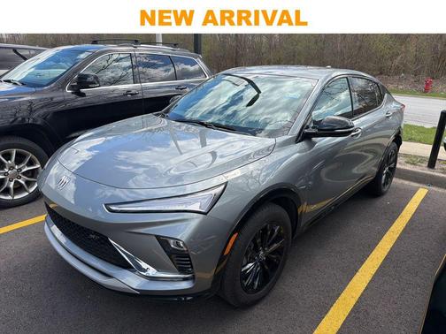 Moonstone Gray Metallic 2025 Buick Envista Sport Touring FWD