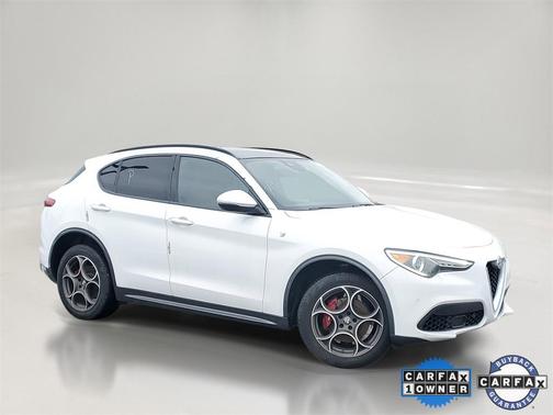 2022 Alfa Romeo Stelvio Ti