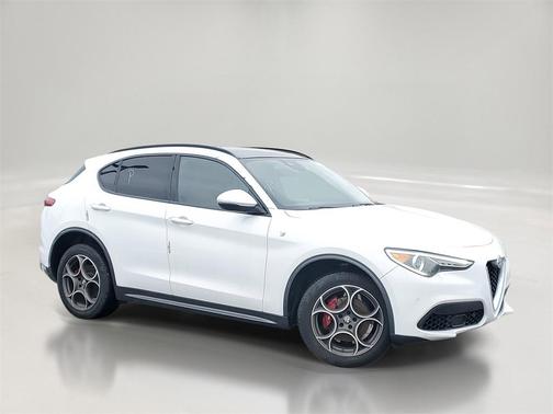 2022 Alfa Romeo Stelvio Ti