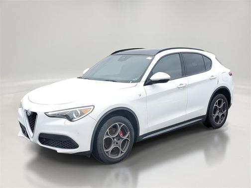 2022 Alfa Romeo Stelvio Ti