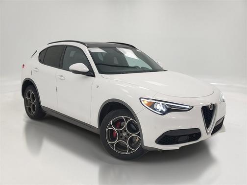 2022 Alfa Romeo Stelvio Ti