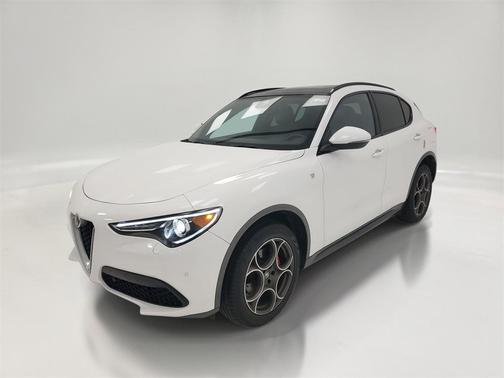 2022 Alfa Romeo Stelvio Ti