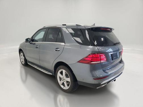 2019 Mercedes-Benz GLE 400 Base 4MATIC