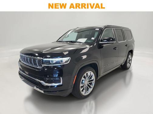 Diamond Black Crystal Pearlcoat 2023 Jeep Grand Wagoneer Series II 4x4