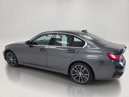 Mineral Grey Metallic 2022 BMW 330 xDrive
