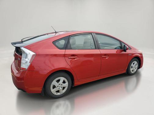 2010 Toyota Prius One