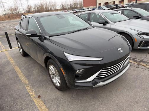 2025 Buick Envista Preferred FWD