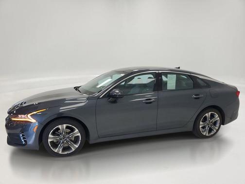Gravity Gray 2023 Kia K5 EX