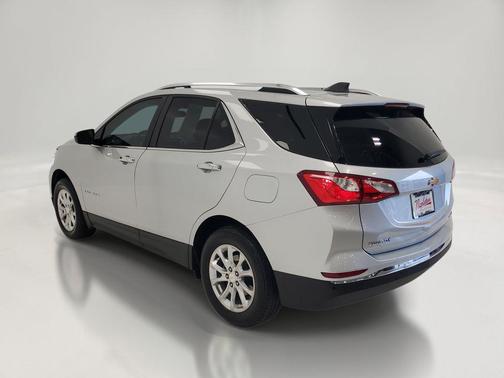 Silver Ice Metallic 2021 Chevrolet Equinox 1LT