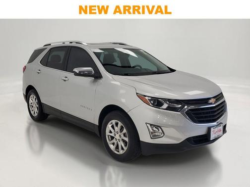 Silver Ice Metallic 2021 Chevrolet Equinox 1LT
