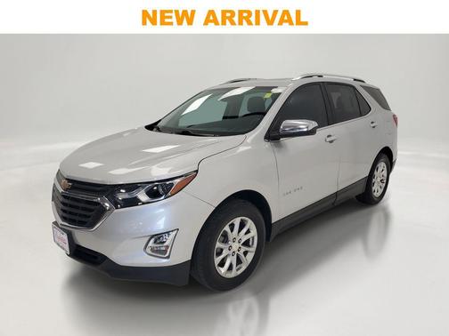 Silver Ice Metallic 2021 Chevrolet Equinox 1LT