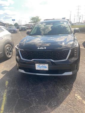 2025 Kia Sorento LX