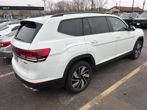 2025 Volkswagen Atlas 2.0T SE w/Technology 4MOTION