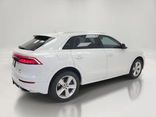 2019 Audi Q8 3.0T Premium