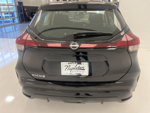 2024 Nissan Kicks S