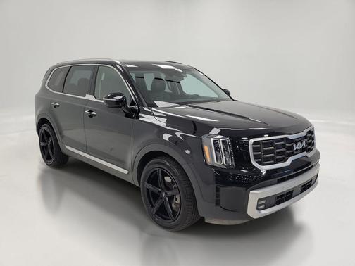 Ebony Black 2023 Kia Telluride SX Prestige