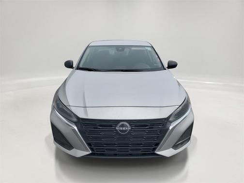 2024 Nissan Altima S FWD