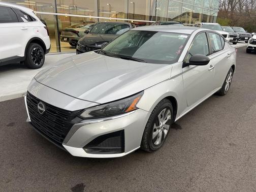 2024 Nissan Altima S FWD