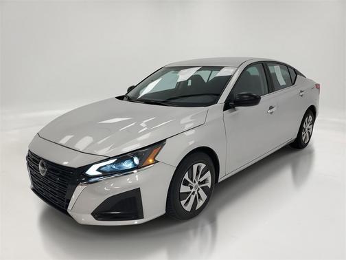 2024 Nissan Altima S FWD