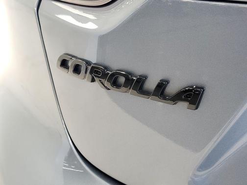 Celestite 2024 Toyota Corolla SE