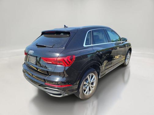 Chronos Gray Metallic 2025 Audi Q3 Premium 45 TFSI S line quattro Tiptronic