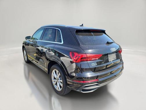 Chronos Gray Metallic 2025 Audi Q3 Premium 45 TFSI S line quattro Tiptronic