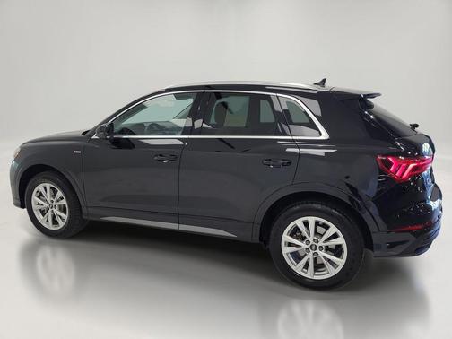 Chronos Gray Metallic 2025 Audi Q3 Premium 45 TFSI S line quattro Tiptronic