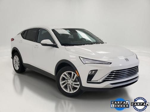 Summit White 2025 Buick Envista Preferred FWD