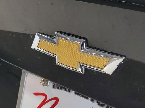 Mosaic Black Metallic 2023 Chevrolet Malibu FWD 1LT