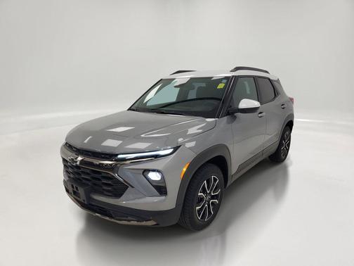Sterling Gray Metallic 2025 Chevrolet Trailblazer ACTIV